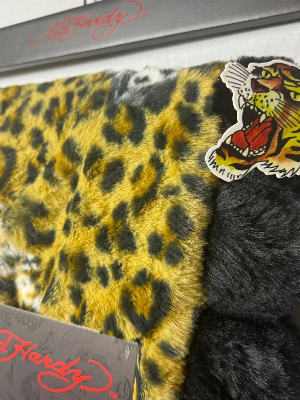Ed Hardy Snow Leopard Print Faux Fur Throw Blanket Y2k aesthetic